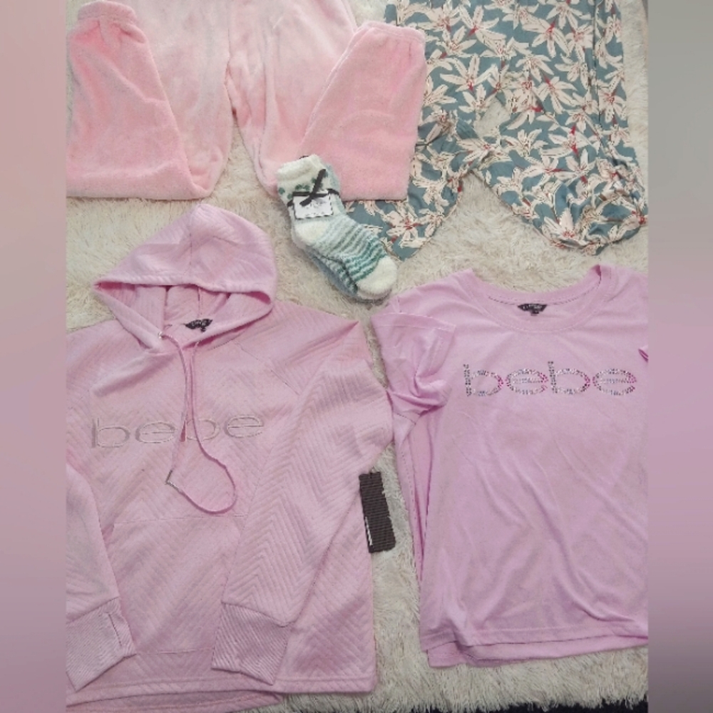 Bebe Hoodie, T Shirt, Pajama Pants, Socks 5 Piece Pink Bundle NWT 1X